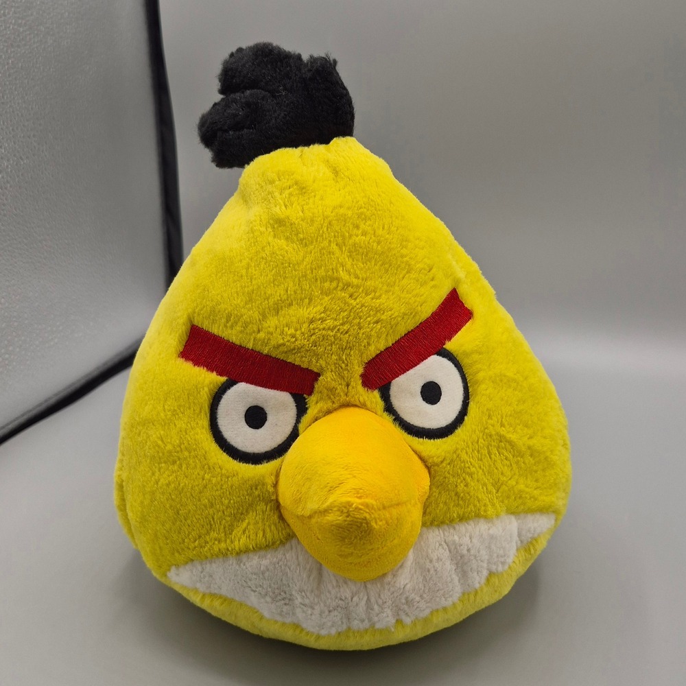 Commonwealth Angry Birds Chuck Yellow Bird Plush 8 In 2010 Stuffed Toy No Sound